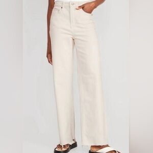 BlankNYC “The Baxter” Ribcage Straight Leg Jeans in Cream